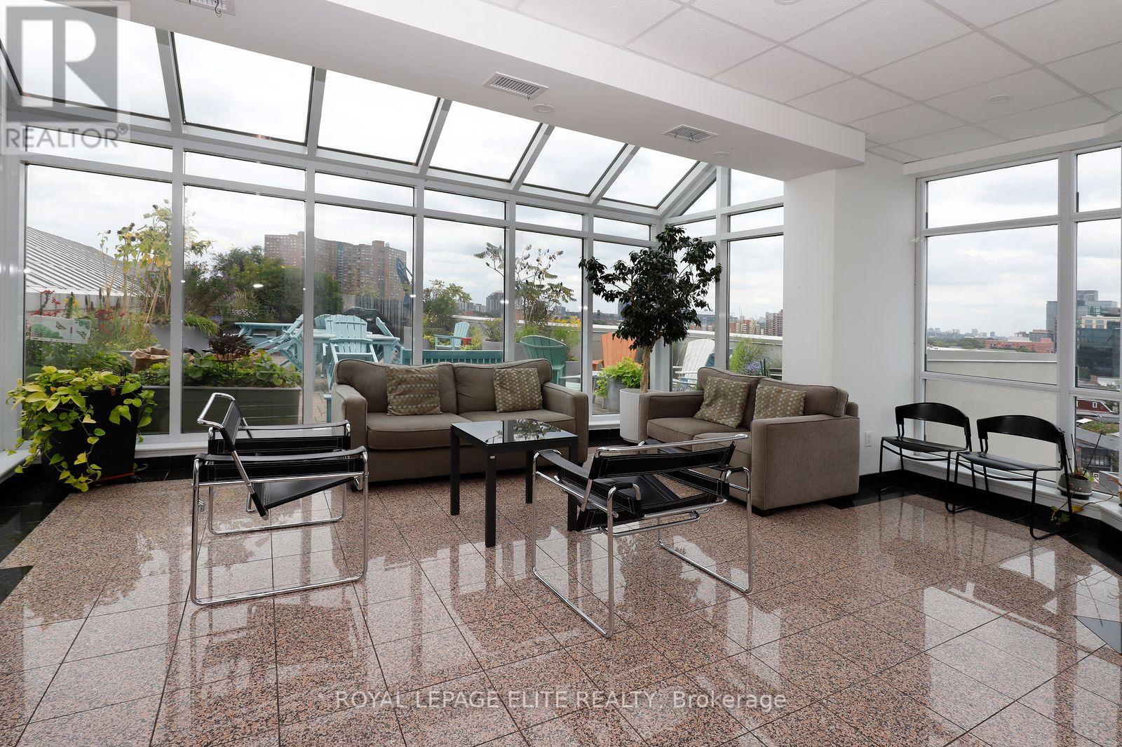 #405 437 RONCESVALLES AVENUE - Image 34