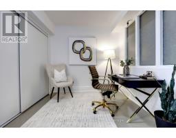 Pantry - 405 - 437 Roncesvalles Avenue, Toronto, ON M6R3B9 Photo 6