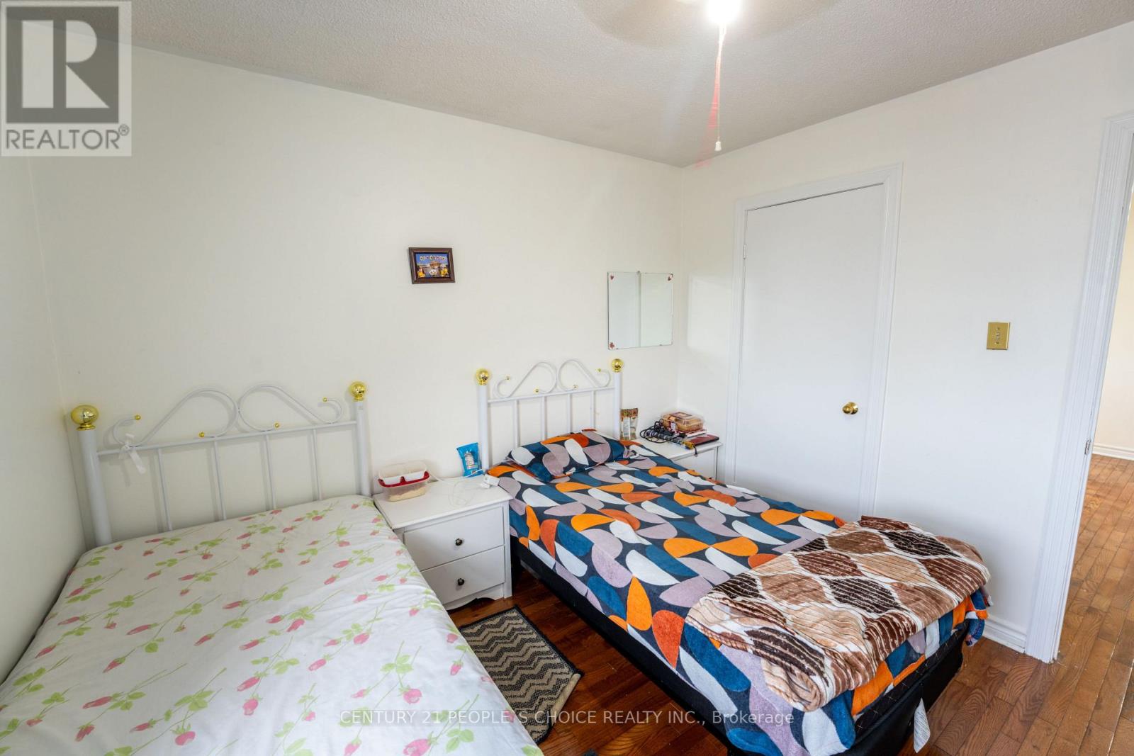 30 DAFFODIL PLACE - 33
