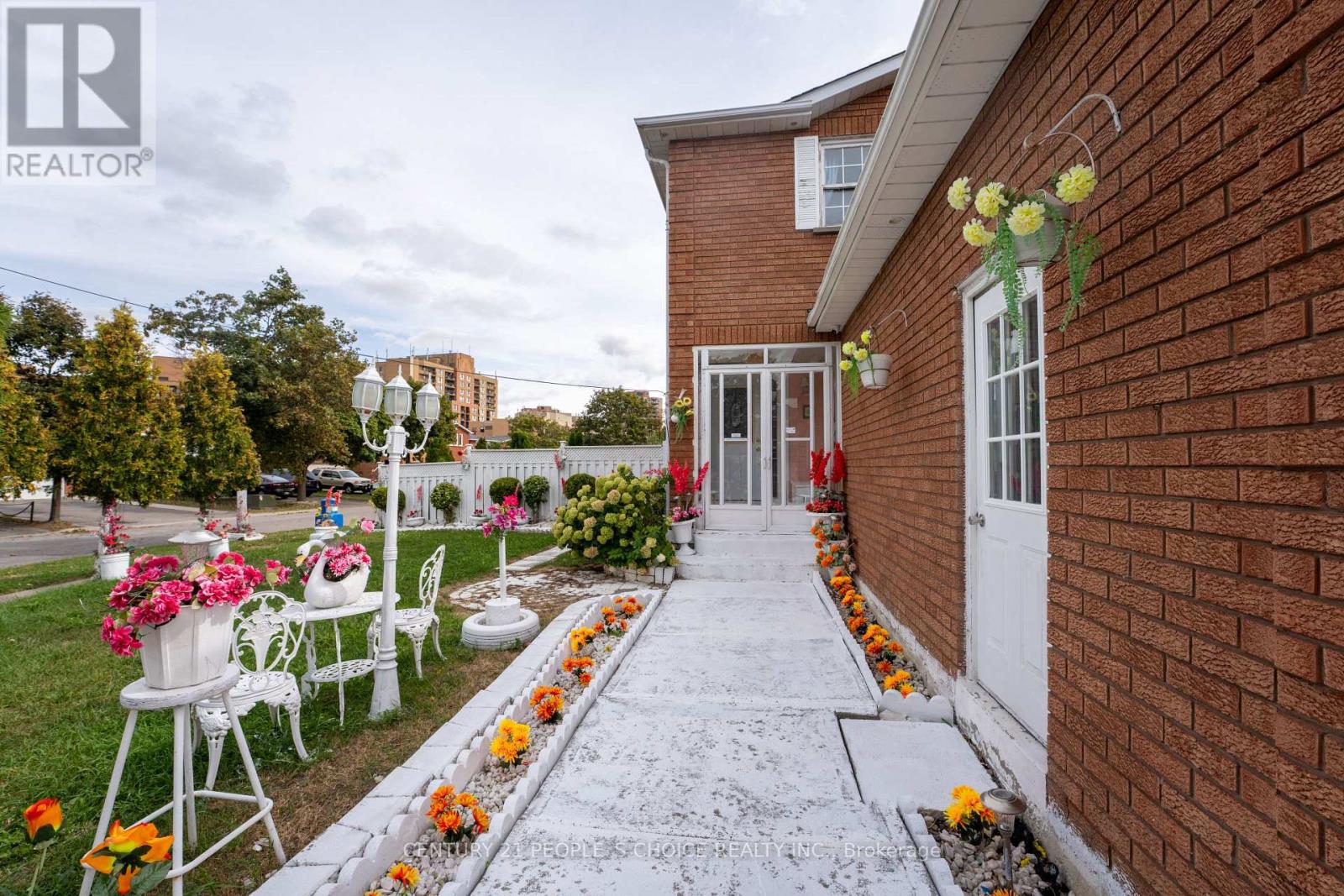 Photo of 30 DAFFODIL PLACE