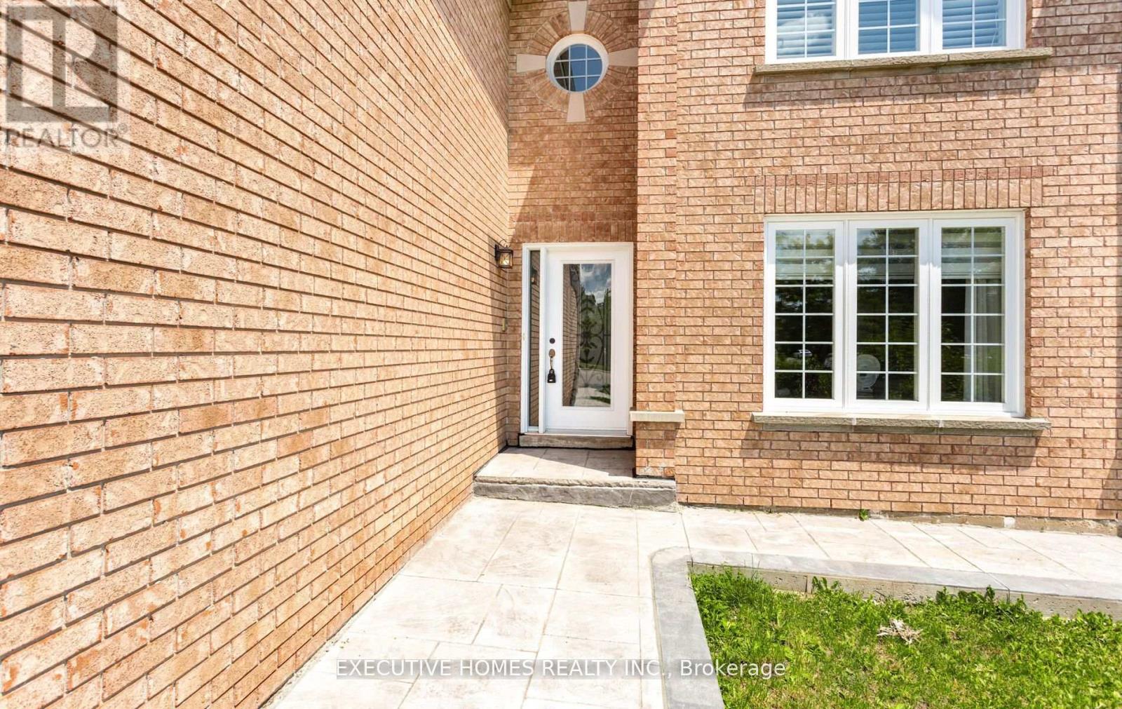 5489 GLEN ERIN DRIVE - 4