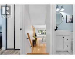 477 Kingscourt Drive Unit# B, Waterloo, ON N2K2X9 Photo 19