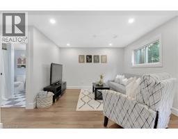477 Kingscourt Drive Unit# B, Waterloo, ON N2K2X9 Photo 32