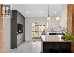 477 Kingscourt Drive Unit# B, Waterloo, ON N2K2X9 Photo 12