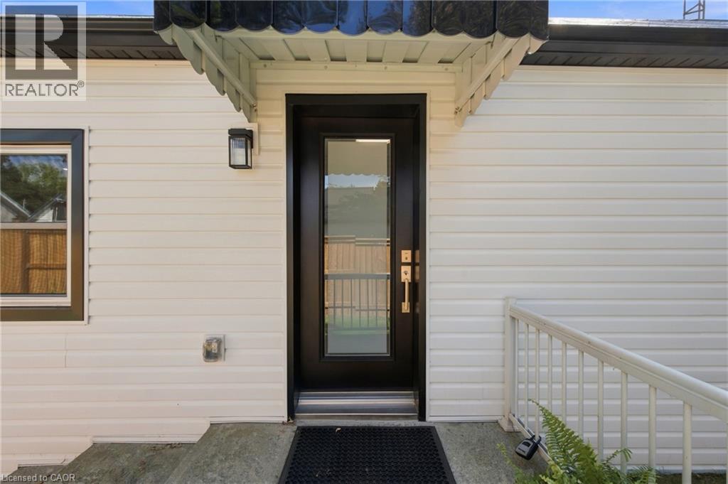 116 DUFFERIN Street - 7