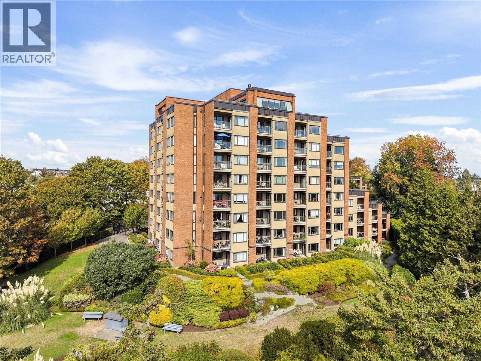 309 105 Gorge Road East, Victoria