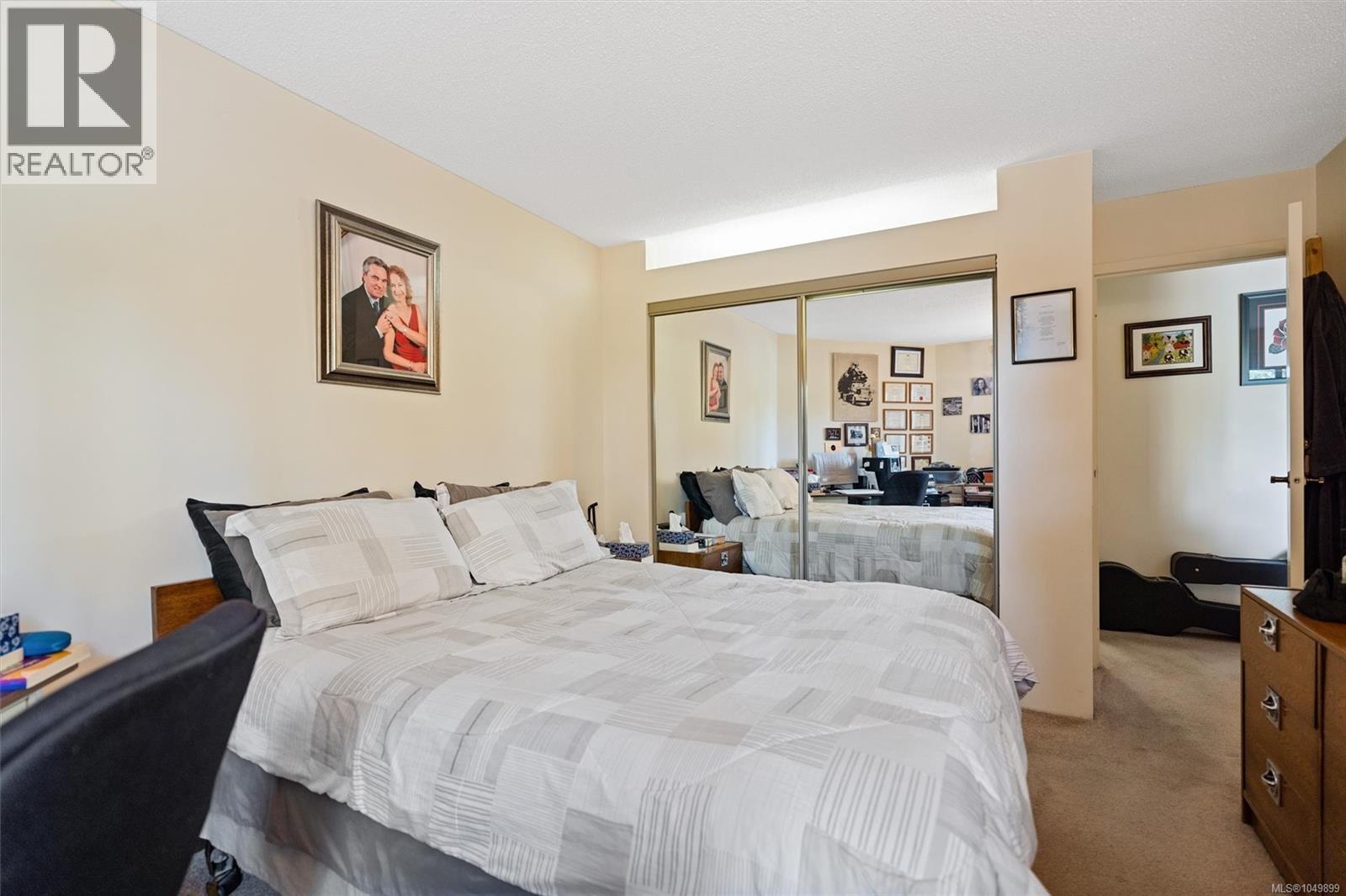 309 105 Gorge Road East, Victoria