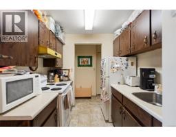 Kitchen - 309 105 Gorge Rd E, Victoria, BC V9A6Z2 Photo 6