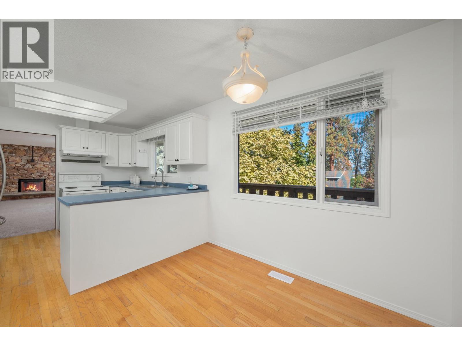 1604 39A Avenue, Vernon