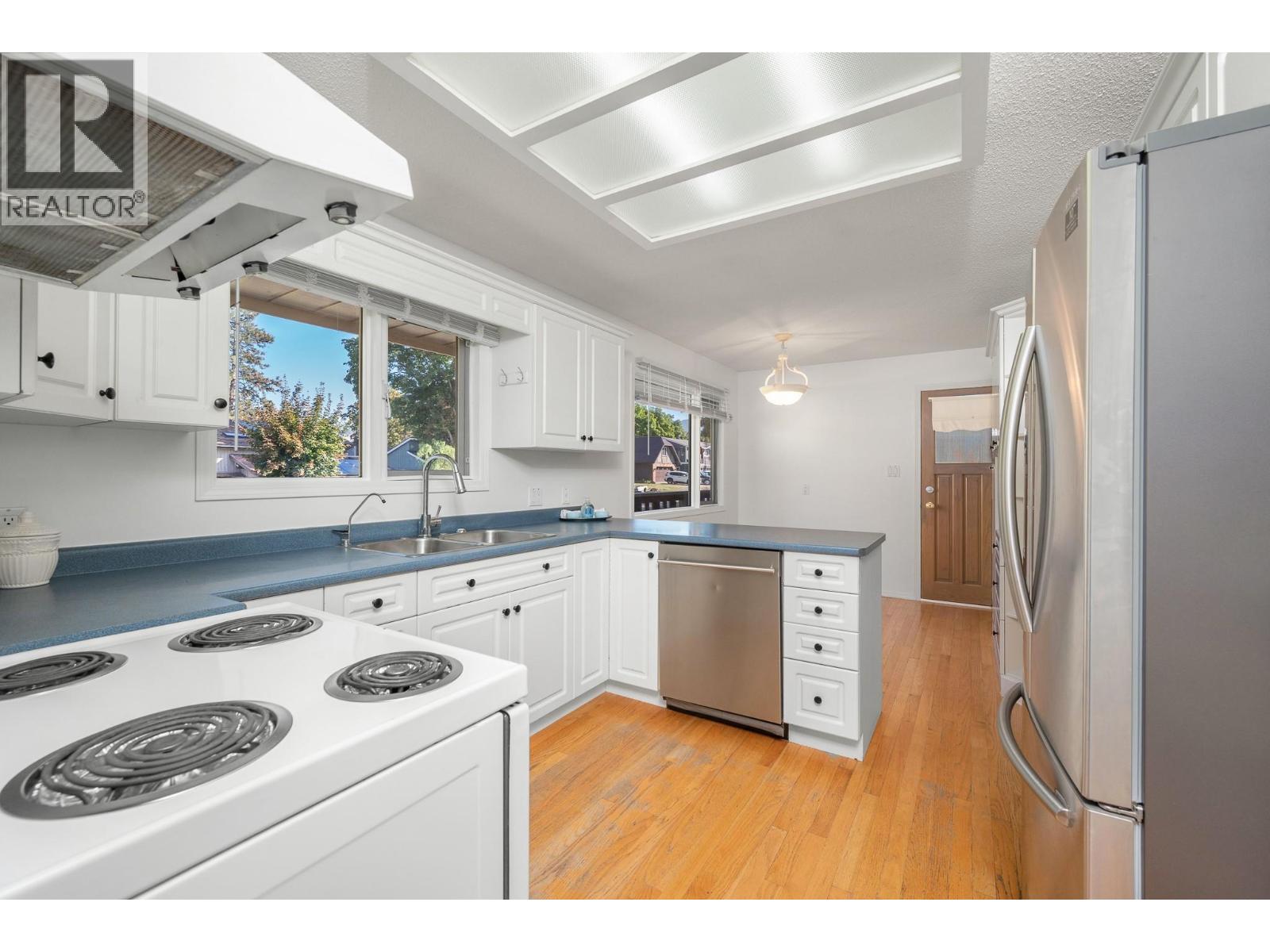 1604 39A Avenue, Vernon