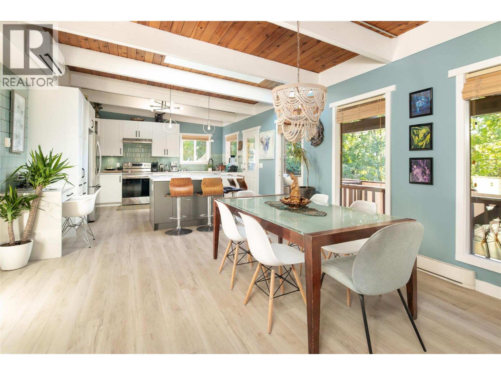 2475 Dunsmuir Road, Kelowna