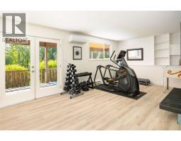 2475 Dunsmuir Road, Kelowna, BC V1W2V2 Photo 18