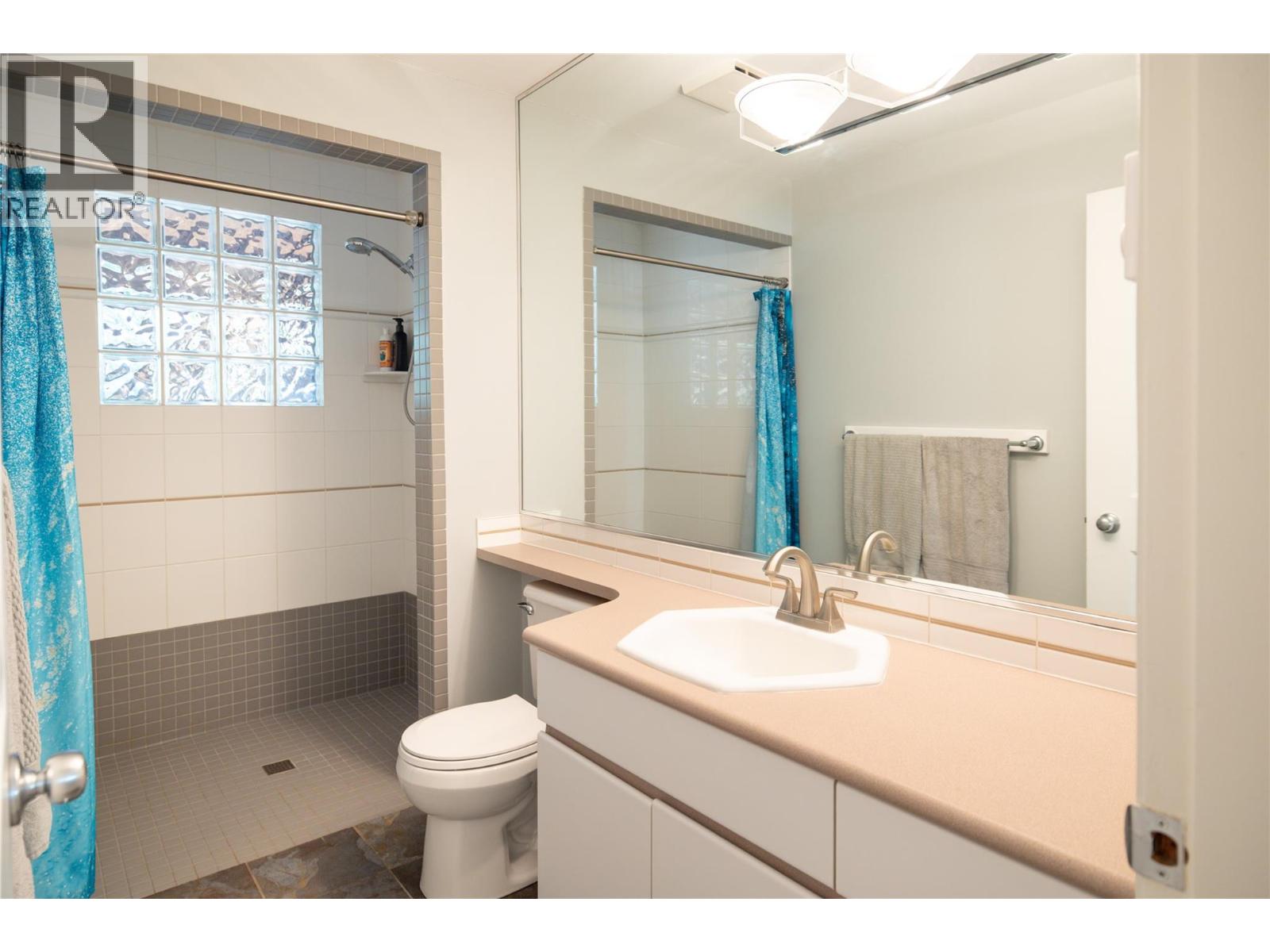 2475 Dunsmuir Road, Kelowna
