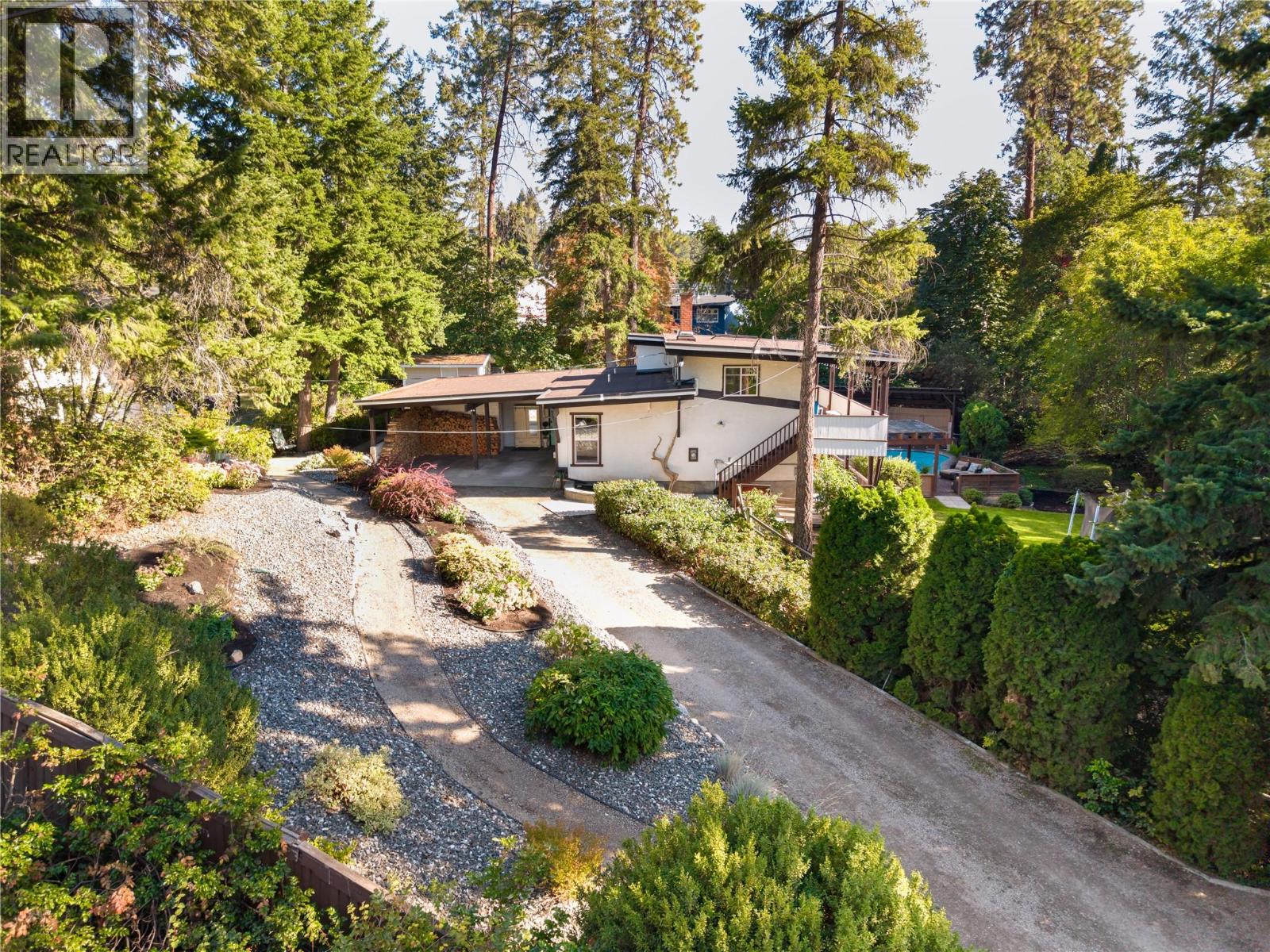 2475 Dunsmuir Road, Kelowna