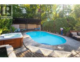 2475 Dunsmuir Road, Kelowna, BC V1W2V2 Photo 36