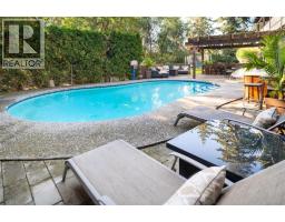2475 Dunsmuir Road, Kelowna, BC V1W2V2 Photo 37