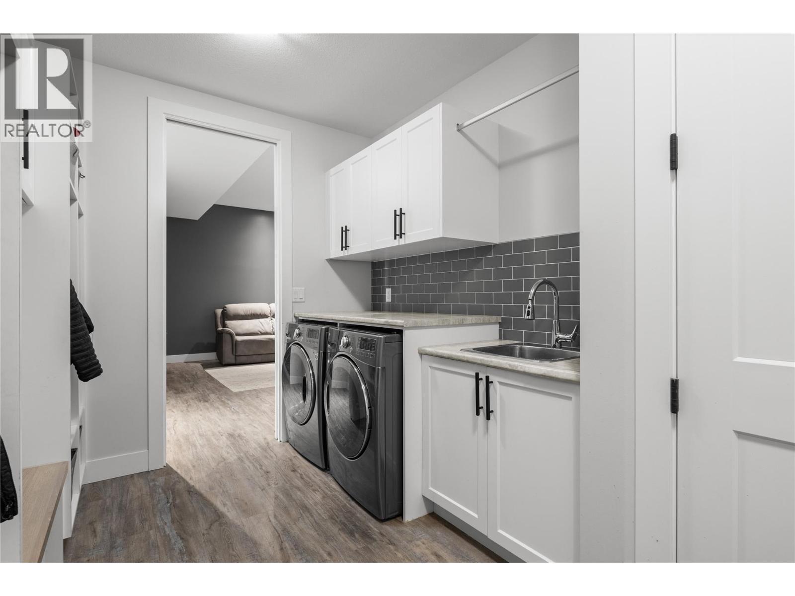 876 Boynton Place - 44