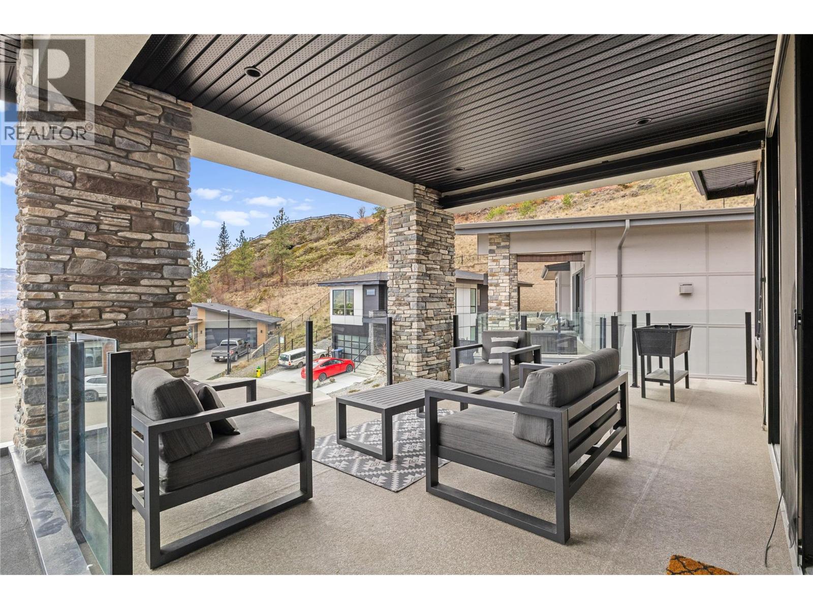  876 Boynton Place, Kelowna