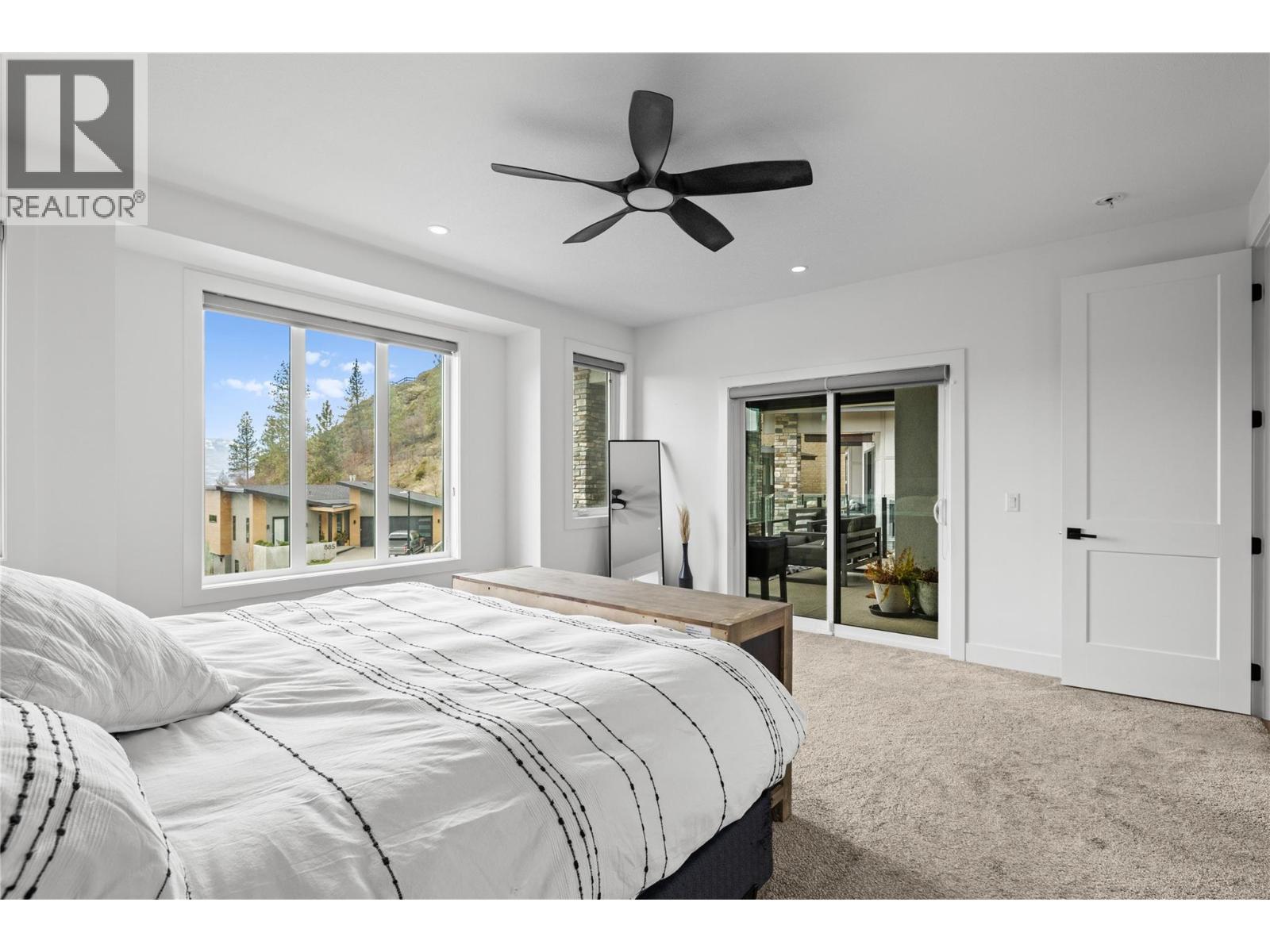  876 Boynton Place, Kelowna