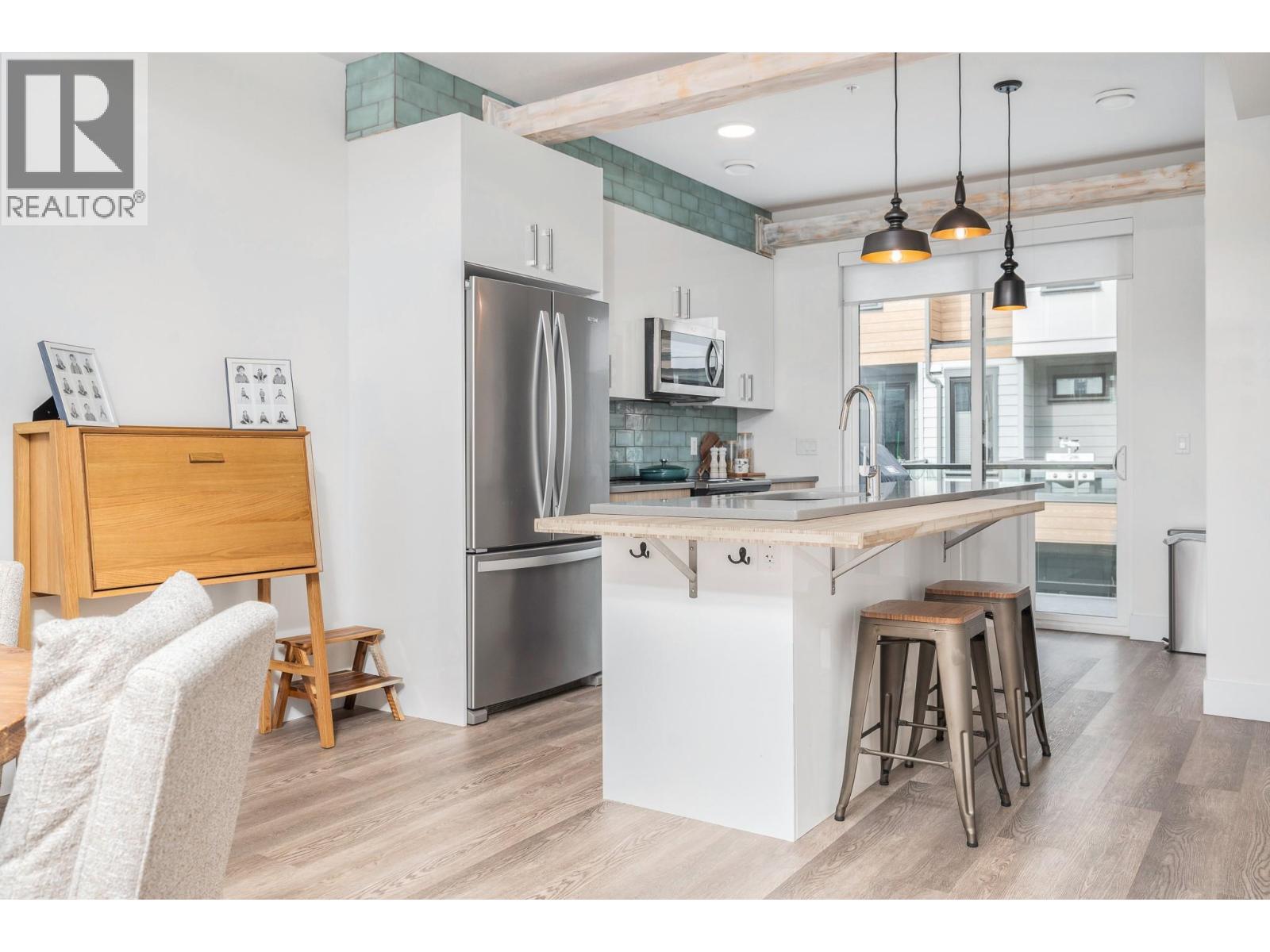 11581 Rogers Road Unit# 402, Lake Country