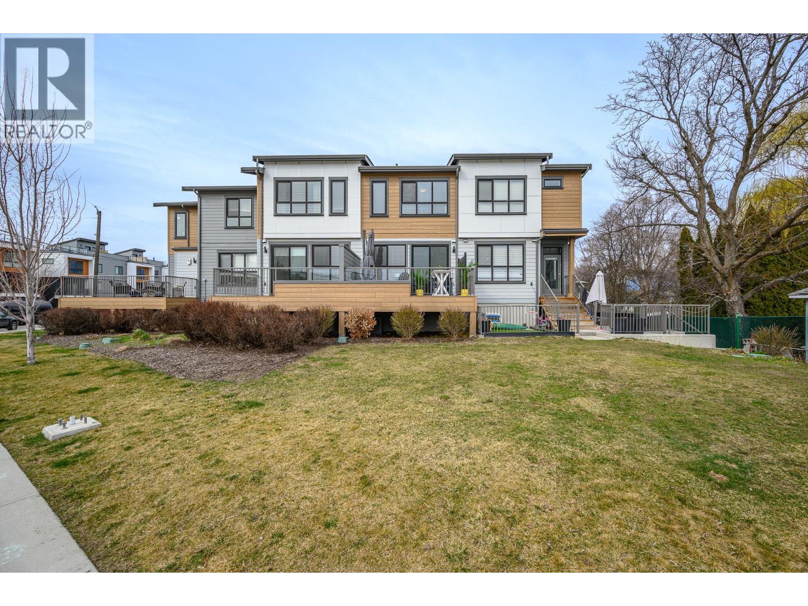 11581 Rogers Road Unit# 402, Lake Country