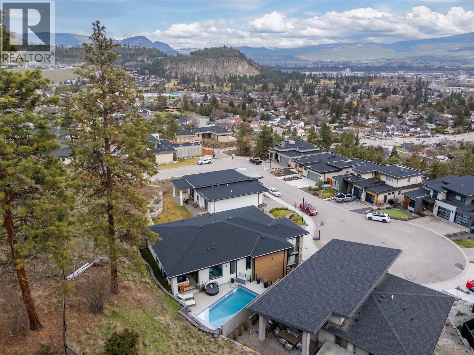 876 Boynton Place, Kelowna