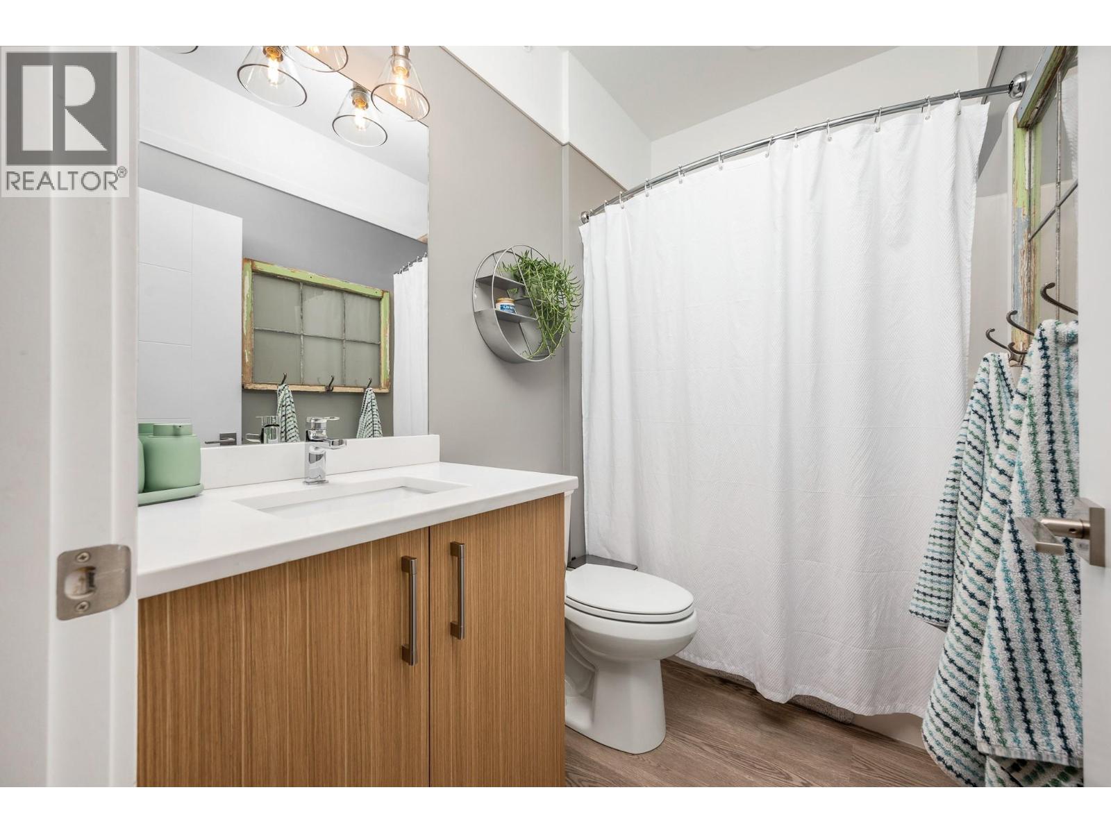 11581 Rogers Road Unit# 402, Lake Country