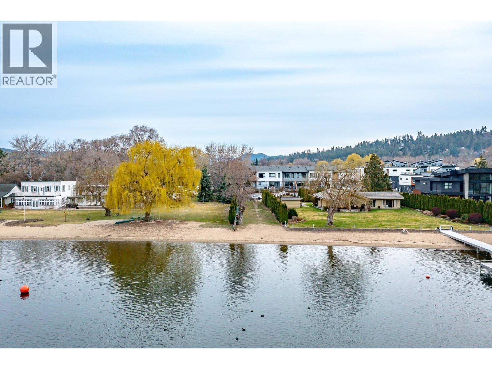 11581 Rogers Road Unit# 402, Lake Country