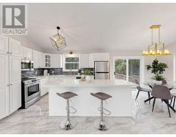 125 White Oaks Avenue, Quinte West, ON K8P5P4 Photo 13