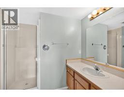 133 Winnipeg Street Unit# 204, Penticton, BC V2A6L2 Photo 14