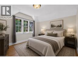 Bedroom - 4 Forsyth Avenue N, Hamilton, ON L8S4E1 Photo 11