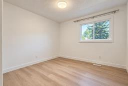 66 Glenthorne Crescent, Winnipeg, MB R2M2R4 Photo 10