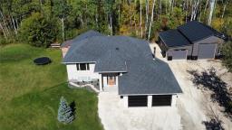 49 Brooklyn Bay, Steinbach, MB R0A0W2 Photo 40