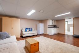 430 Victoria West Avenue W, Winnipeg, MB R2C1T2 Photo 12