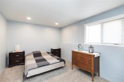 49 Brooklyn Bay, Steinbach, MB R0A0W2 Photo 20