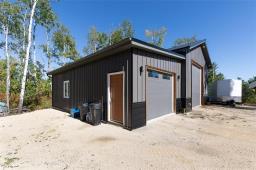 49 Brooklyn Bay, Steinbach, MB R0A0W2 Photo 28