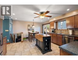 Dining nook - 179 Grant Avenue, Tecumseh, ON N8N2X9 Photo 12