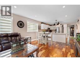 Living room/Dining room - 109 Glenariff Drive, Freelton, ON L8B1A5 Photo 12