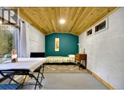 135 Fairway Dr, Salt Spring, BC V8K1M6 Photo 33