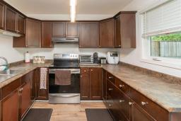 Recreation room - 113 Berkshire Bay, Winnipeg, MB R2J2L9 Photo 6