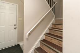113 Berkshire Bay, Winnipeg, MB R2J2L9 Photo 8