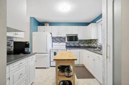 C 11 Apple Lane, Winnipeg, MB R2Y2K8 Photo 10