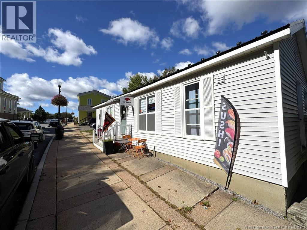 33 Main Street, St George — photo 19