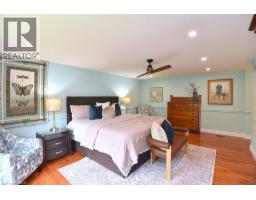 34 Howard Boulevard, Waterdown, ON L8B0G3 Photo 25