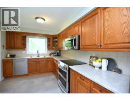Living room - 34 Howard Boulevard, Waterdown, ON L8B0G3 Photo 15