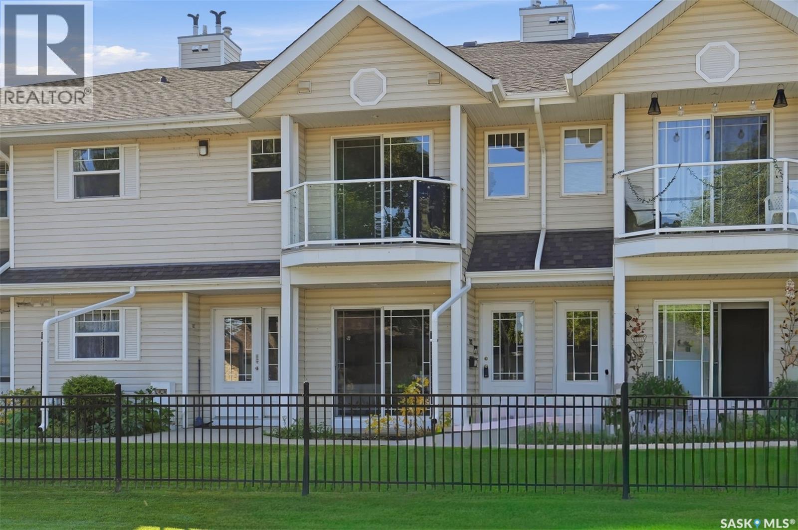 202 F 141 105th STREET W, Saskatoon — photo 3