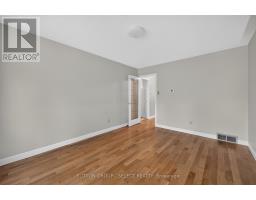 Kitchen - 1000 Griffith Street, London South, ON N6K3Z4 Photo 6