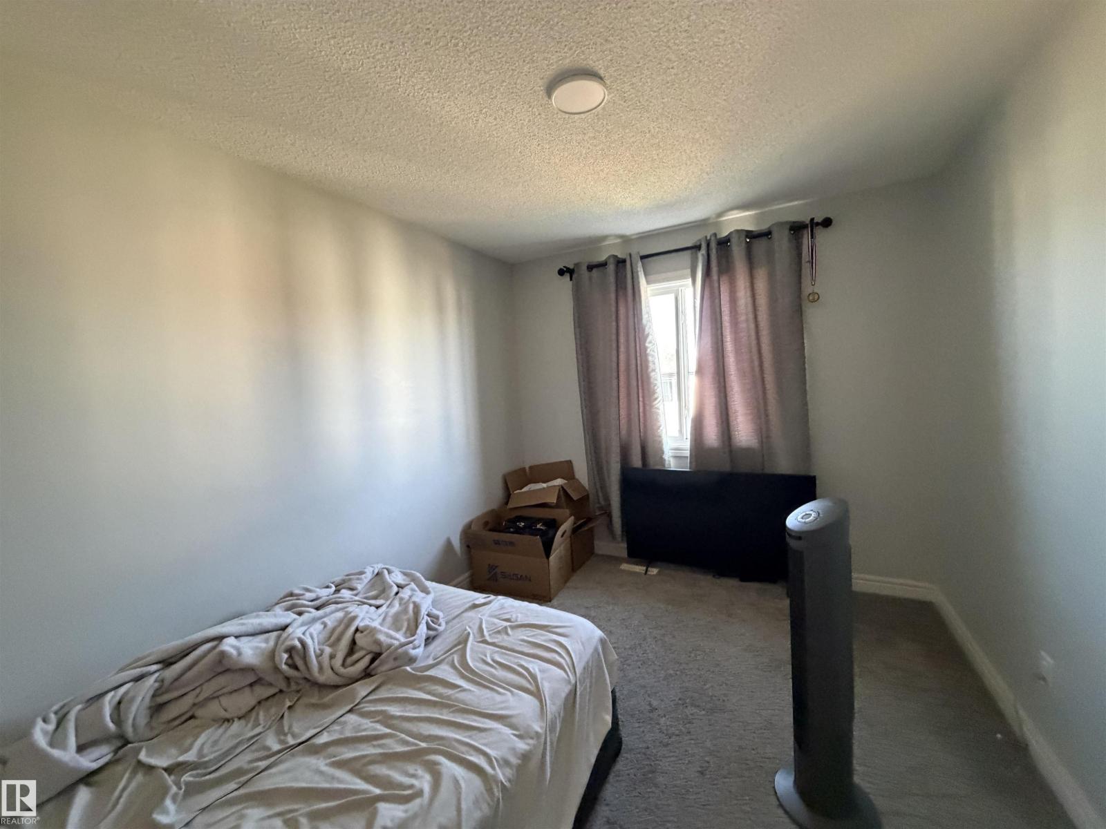 2628 DONAGHEY CR SW - 10
