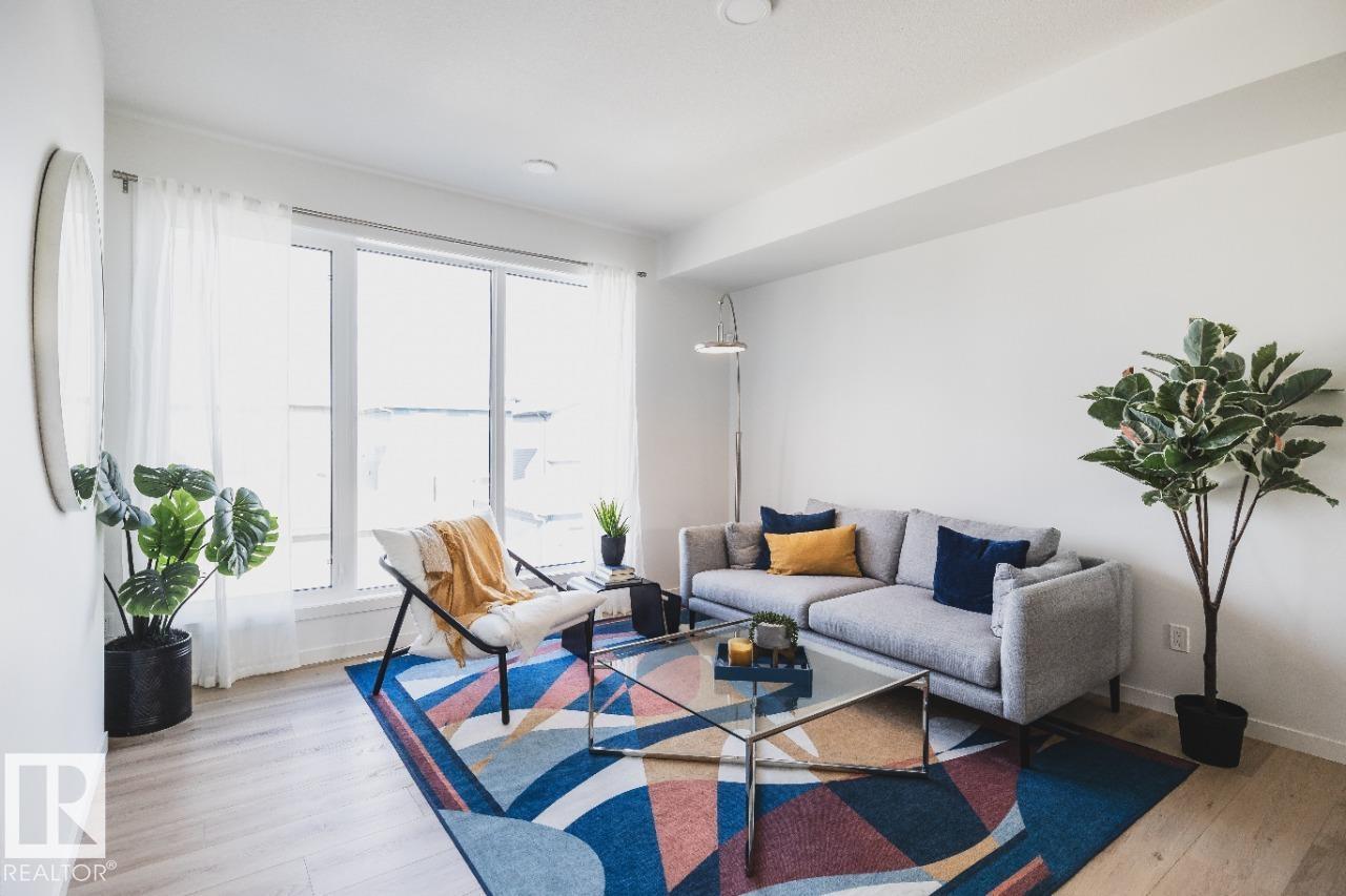 122 Westwind DR - 3