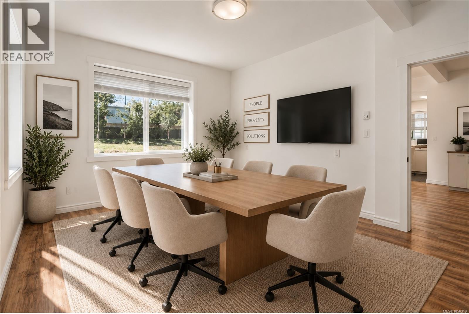 471 Selby St, Nanaimo — photo 2